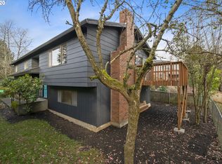 7104 SE Cesar E Chavez Blvd, Portland, OR 97202