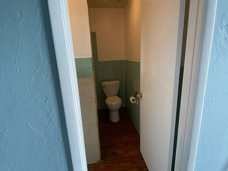 237 E Wood St #2 — Photo 5