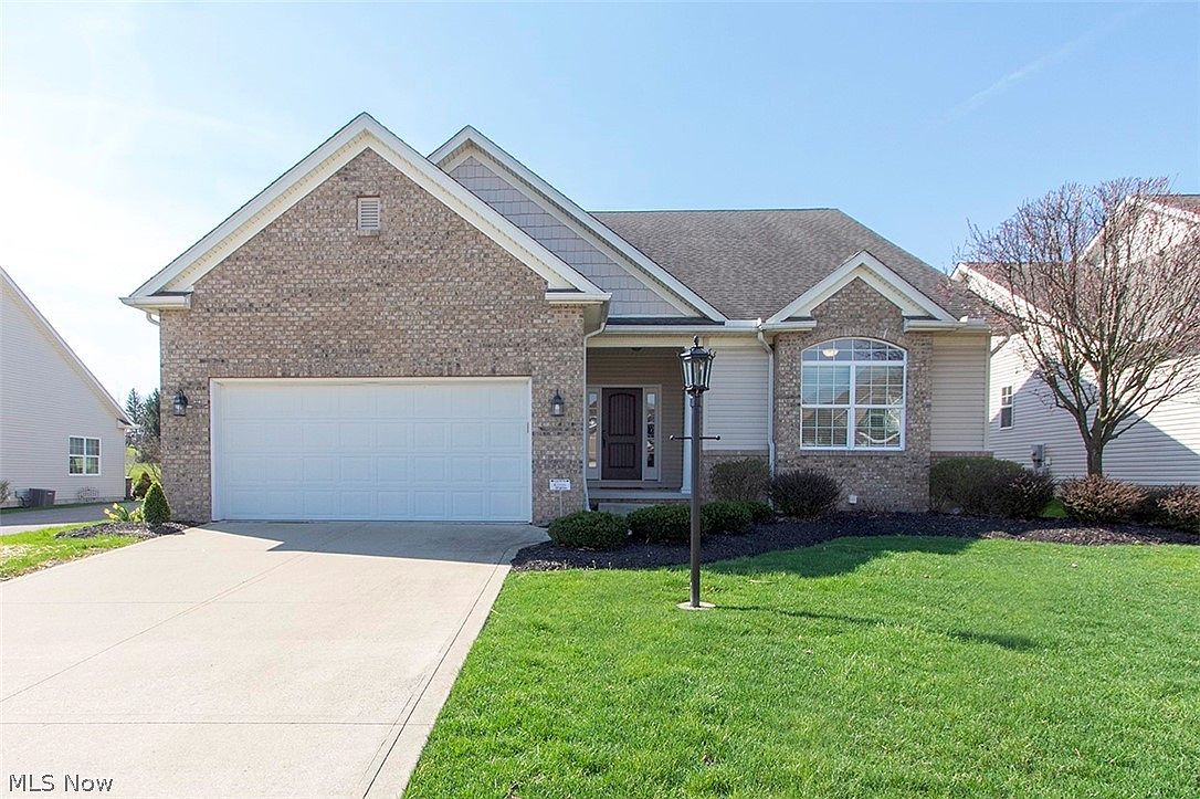 4004 Hedgewood Dr
