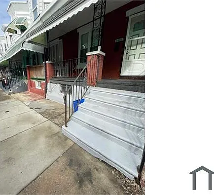 5427 Delancey St — Photo 9