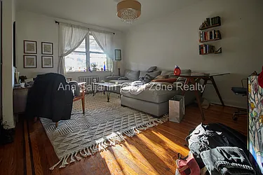 Rented by Citi Zone Realty