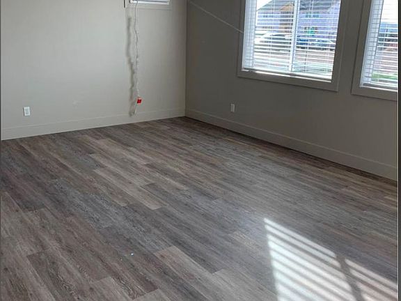 3rd image of 3628 Lena Ave #1-4