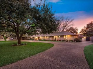 5320 Tanbark Rd, Dallas, TX 75229