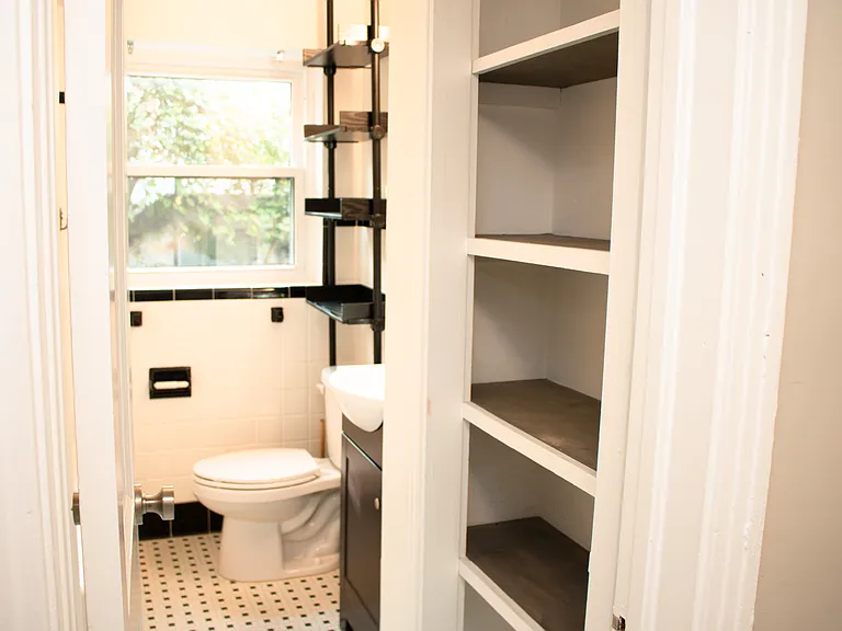 629 E Park Ave #2 — Photo 14