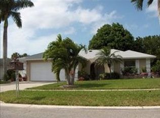 133 Marseille Dr, Naples, FL 34112