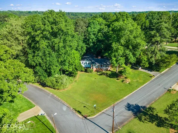 6550 Sentry Hill Trl, Atlanta, GA 30328