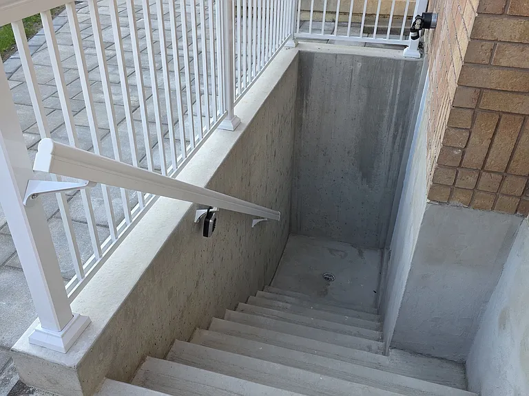 178 Hawkview Blvd #BSMT - LOWER LEVEL — Photo 2