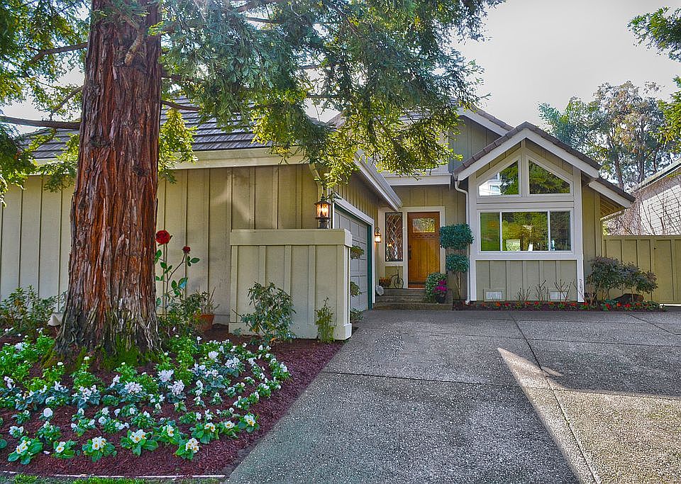 1st image of 851 Redwood Dr