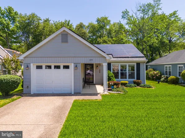 29 Maidstone Pl, Vincentown, NJ 08088