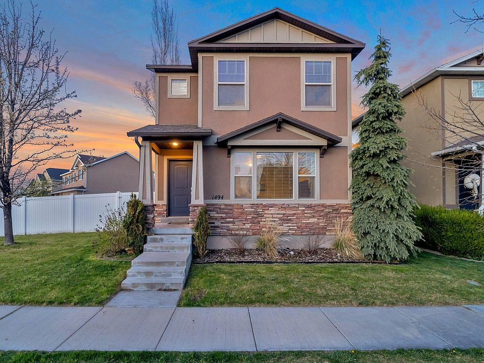 1st image of 1494 Mare Dr