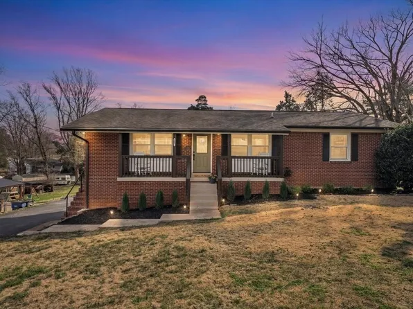 105 Shady Dr, Columbia, TN 38401