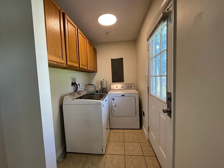 3502 Grote St SW — Photo 9
