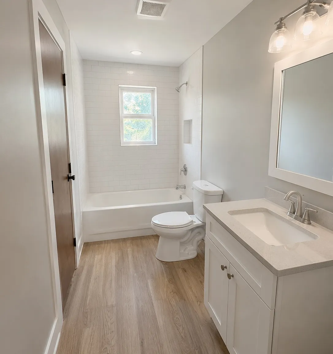3 bed, 1025 sqft, $1,595 — Photo 4