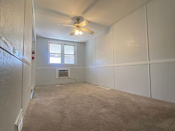 5th image of 608 Magnolia Ave