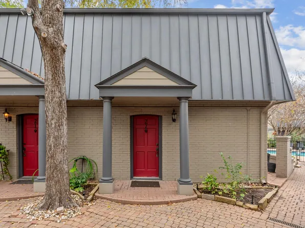 2500 Steck Ave APT 22, Austin, TX 78757