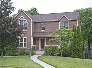 410 Ashton Dr, Cheswick, PA 15024