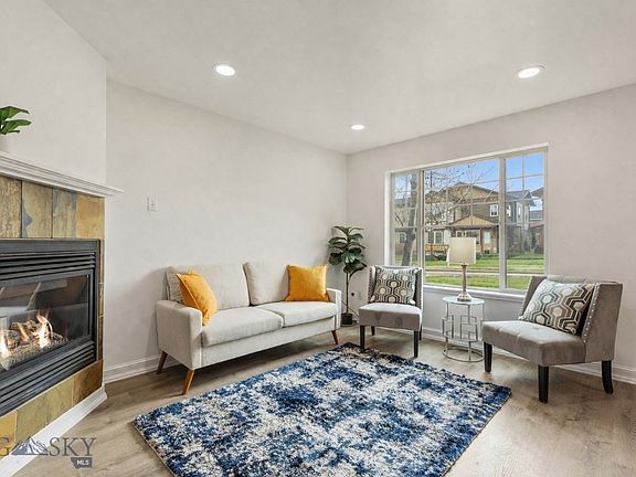 2nd image of 3147 Cattail St APT C