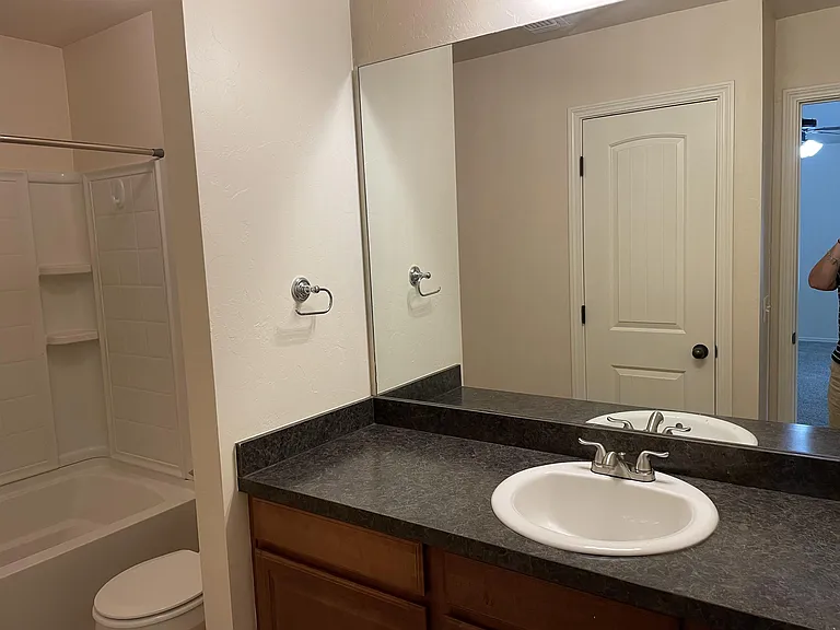 4500 Hunter Blvd — Photo 14