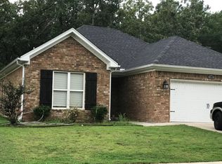 1305 Acuff Ln, Conway, AR 72034