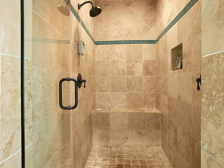 1084 Country Ln NE — Photo 23
