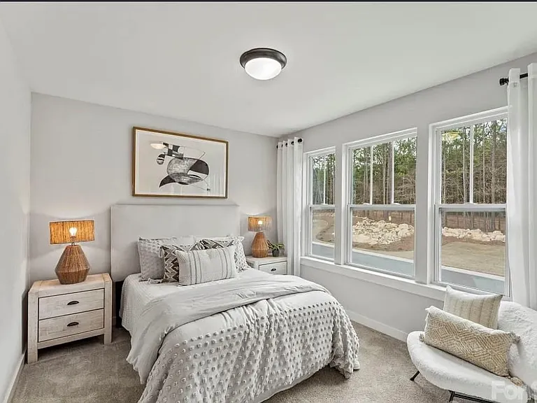 1285 Elizabeth Ave — Photo 10