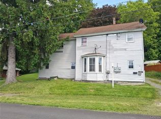 9 Green St, Mohawk, NY 13407