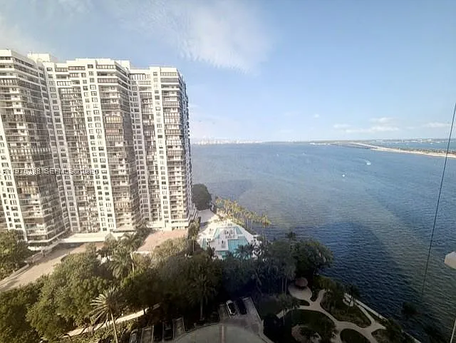 Brickell Townhouse Condo — Photo 1