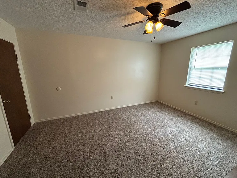311 N Joplin Ave #1-7 — Photo 4