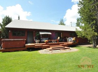 605 Apollinaris Ave, West Yellowstone, MT 59758