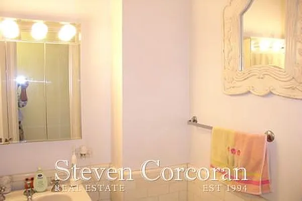 Rented by Steven Corcoran Real Estate | media 5