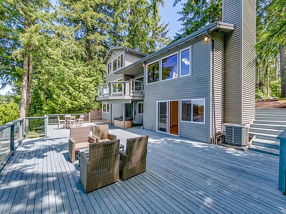 4th image of 6610 NE Bayview Blvd