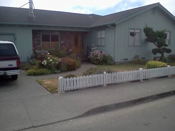 550 Arlington Ave, Ferndale, CA 95536