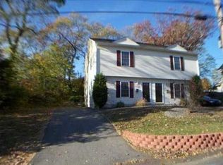 72 Metcalf Ave, North Providence, RI 02911