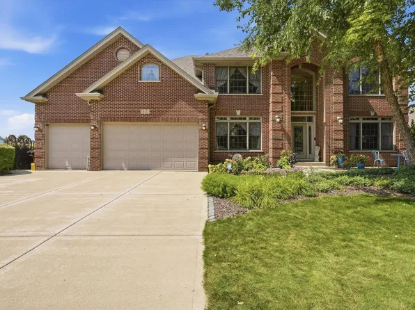 19132 Boulder Ridge Ct, Mokena, IL 60448