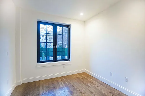 Rented by LG Fairmont Group | media 15