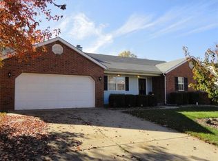 2208 Cotswold Cir, Belleville, IL