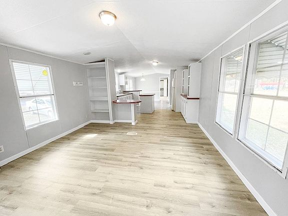 4th image of 4620 Chanson Ln