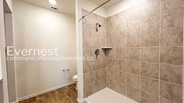 16043 Mahogany Way — Photo 7