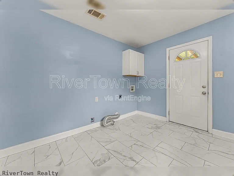 1204 Margaret Rd — Photo 8