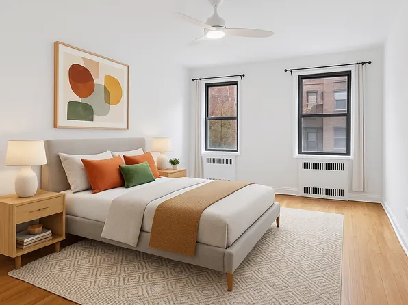 69-40 Yellowstone Boulevard image 5 of 13