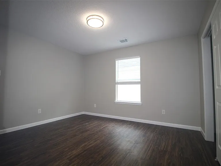 16730 Town Glade Dr — Photo 23