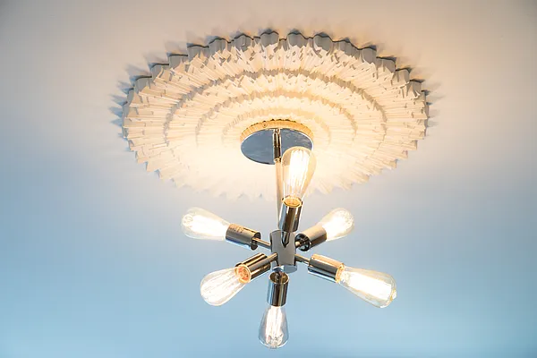 Rented by Compass | media 21