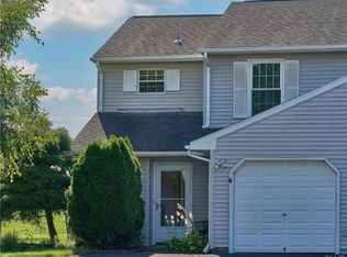 601 Overlook Dr, Bethlehem, PA 18017