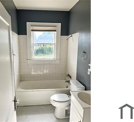 5th image of 410 Egan St