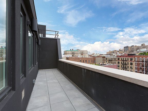 3rd image of 531 W 159th St #7C
