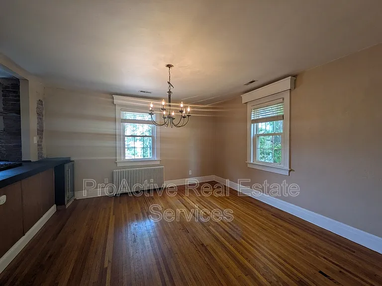 1605 Hampton Blvd #2 — Photo 3