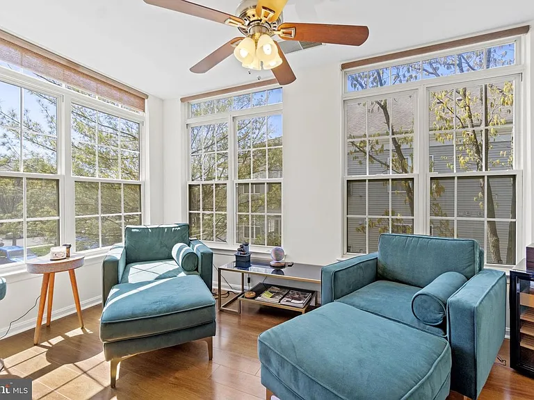 6601I Thackwell Way #I — Photo 8