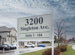 3200 Singleton Ave #3, London, ON N6L 0C7