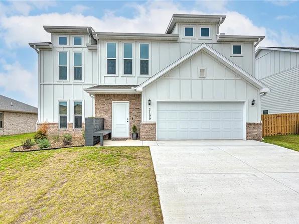 2100 Wildflower Dr, Centerton, AR 72719