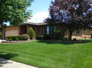 13011 S Parkside Dr, Palos Park, IL 60464